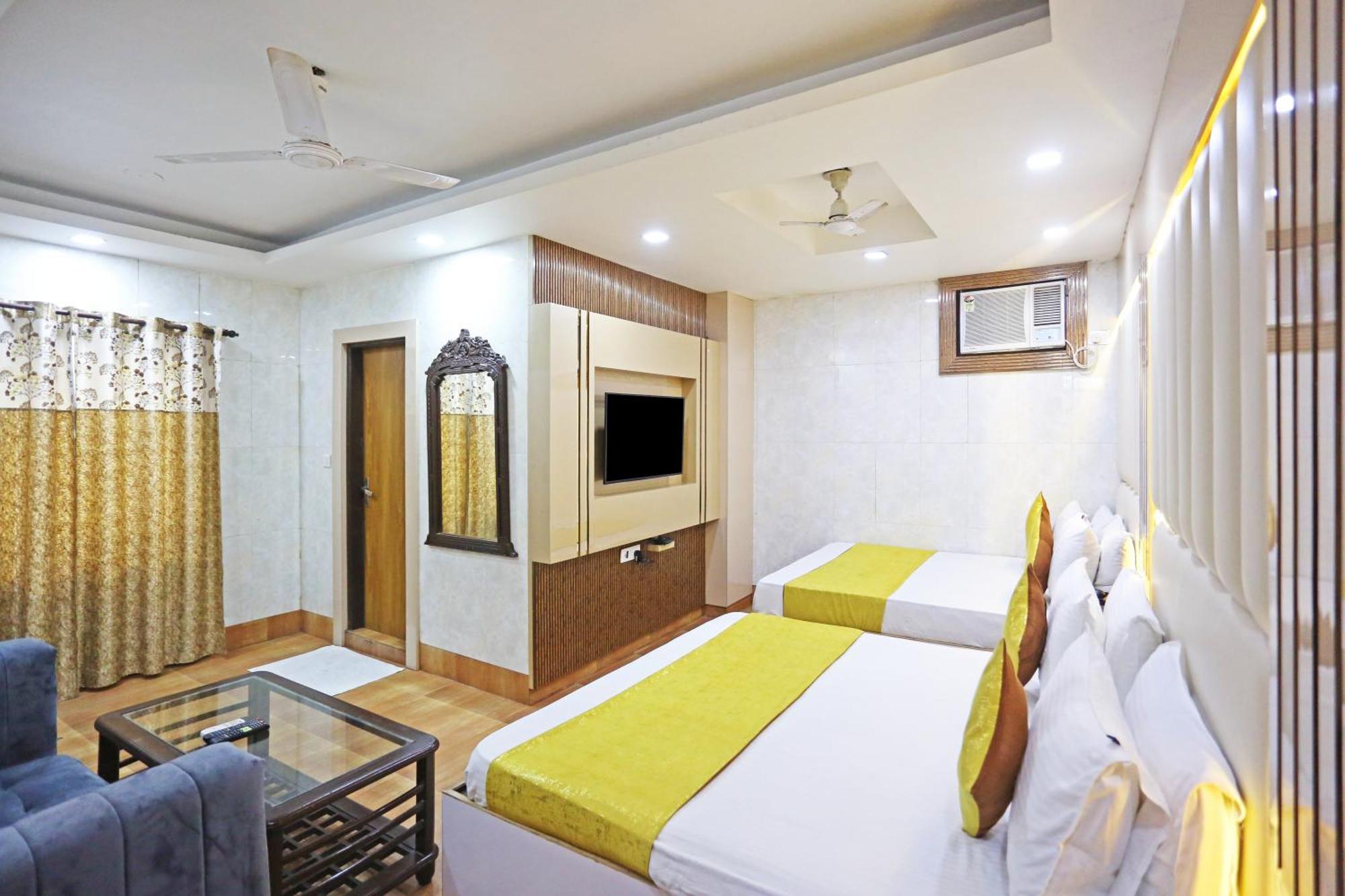 Hotel Preet Palace -5 Mints Walk From Nizamuddin Railway Station Нью-Делі Екстер'єр фото